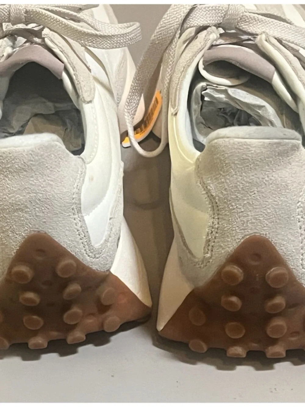 New Balance •  327 Moonbeam Driftwood Sneakers • Women’s 9.5 - Picture 7 of 8